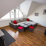 Royal House Bed & Breakfast