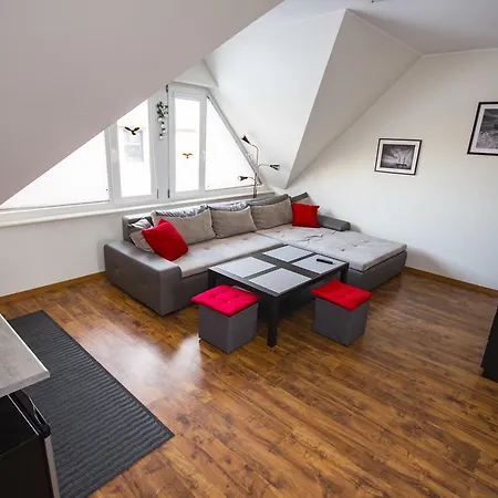 Royal House Bed & Breakfast