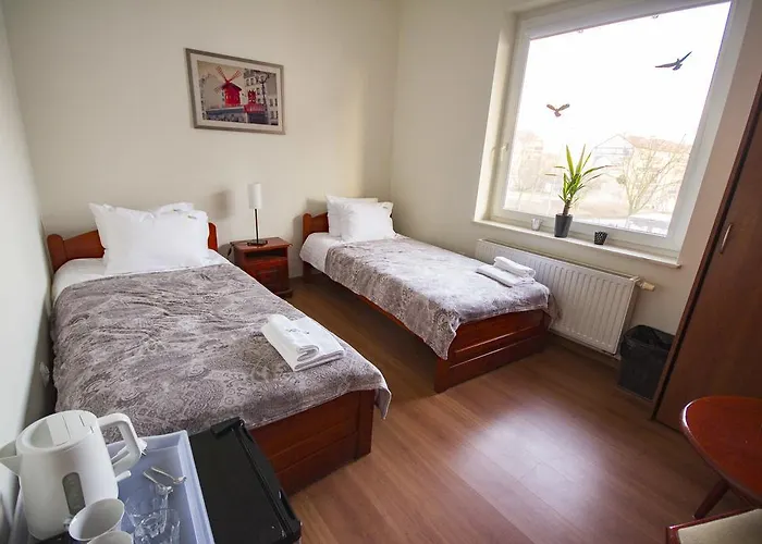 Royal House לינה וארוחת בוקר 3*